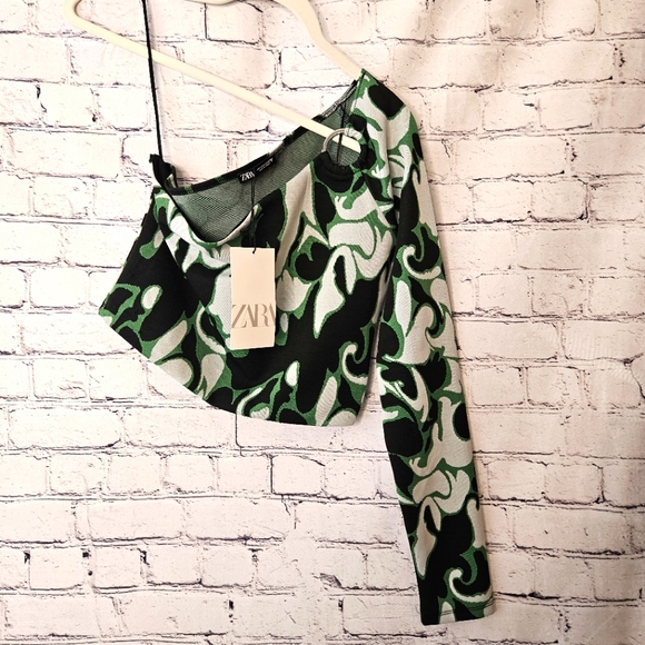🔥NWT Zara Jacquard multi color O ring asymmetrical crop top sizes S, M , L - Picture 2 of 3